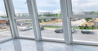 Панорамное остекление балкона Петергоф цена от 11 тыс. руб. м/п.